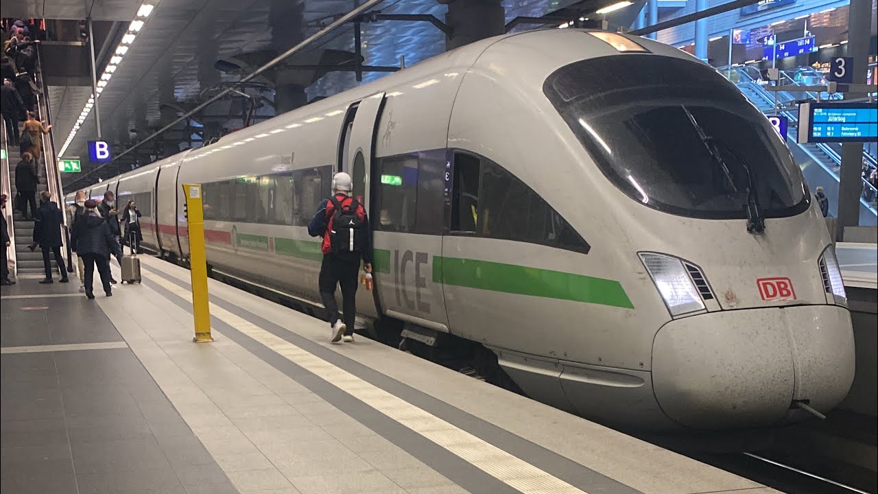 Berlin Gesundbrunnen & Berlin Hbf ICE Mix