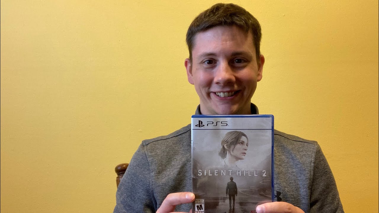 ASMR sharing my ps5 games plus recent games I’ve finished.  Whispering & tapping sounds.