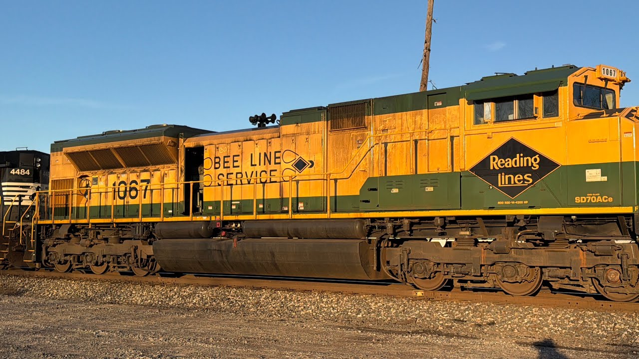 02/26/26 NS Intermodal Train w/ NS 1067 (Reading) at Valley Crossing in Columbus, OH