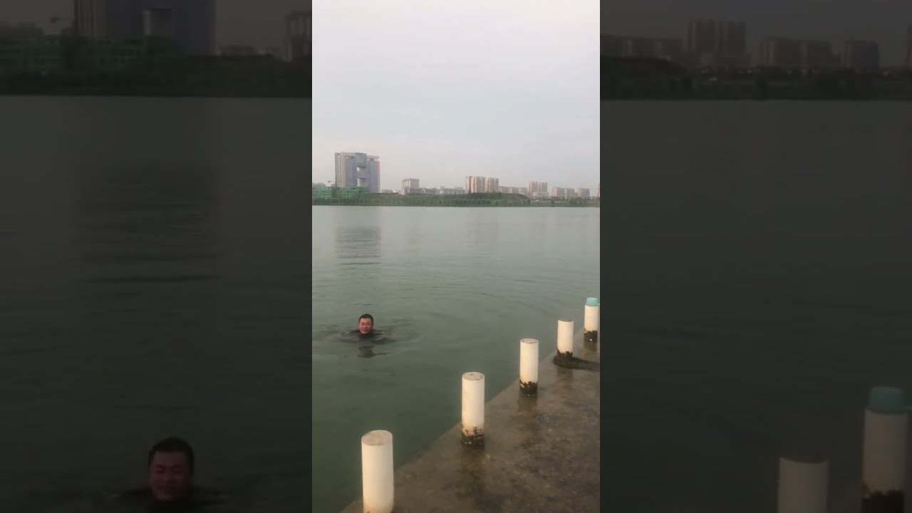 Wow magnet fishing nets around the  river,unbelieve got a lot of fish  80