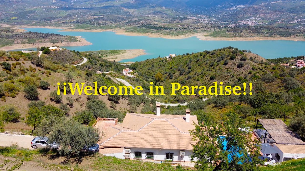 AbraCasaBra presents: fabulous Villa Vinuela in Malaga - Andalusia