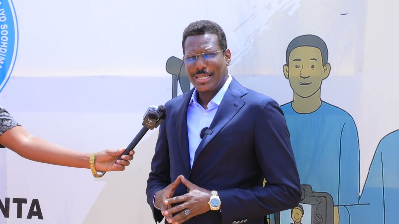 Madaxweynaha galmudug oo daah furay Diiwaangalinta codbixiyaasha Dhusamareeb