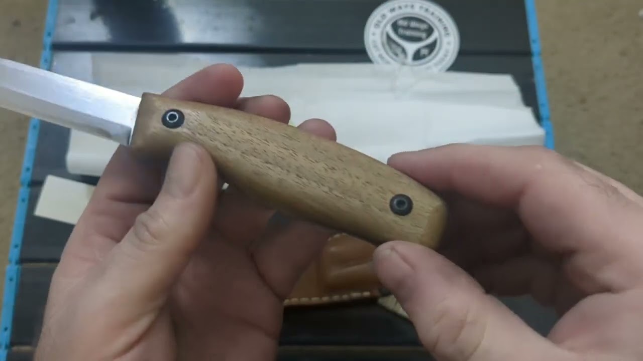 Woodchuck's Reviews - BPS Knives competes with Mora with the BS3FTS
