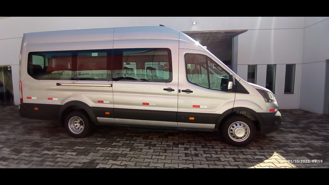 FORD TRANSIT 10 MARCHAS AUTOMÁTICA