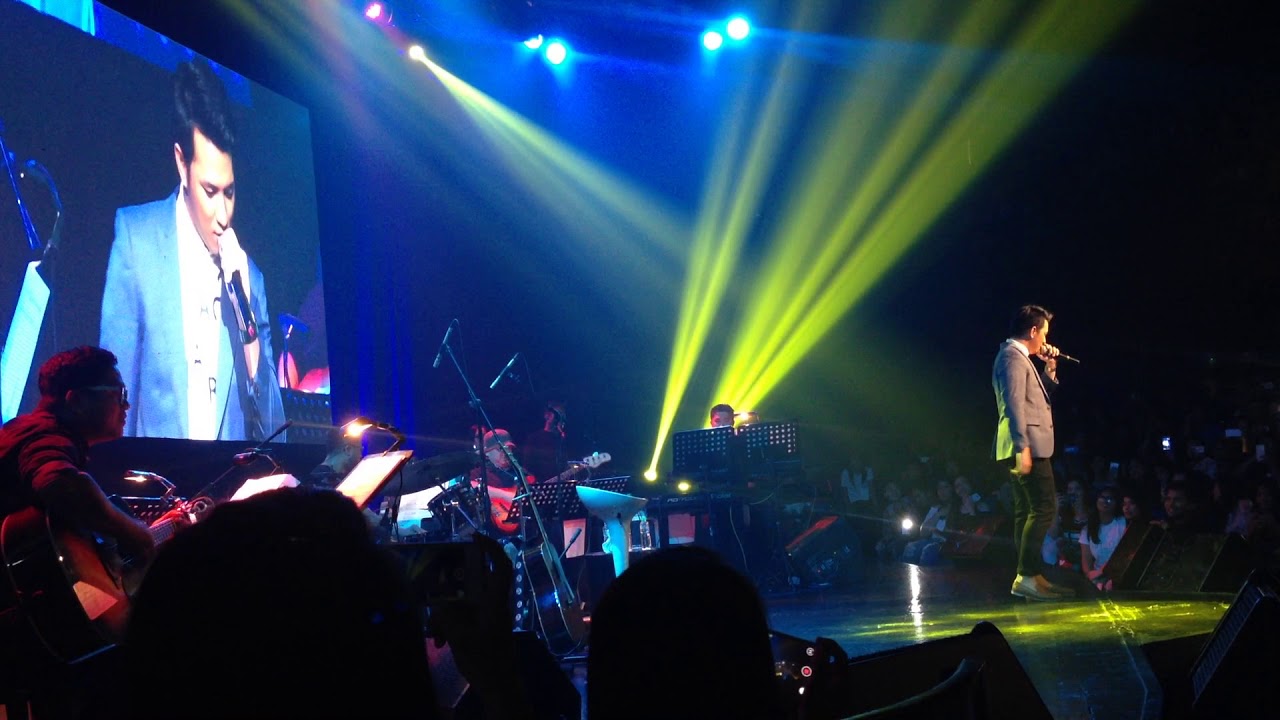 TJ Monterde: Ikaw at Ako Concert Part 1