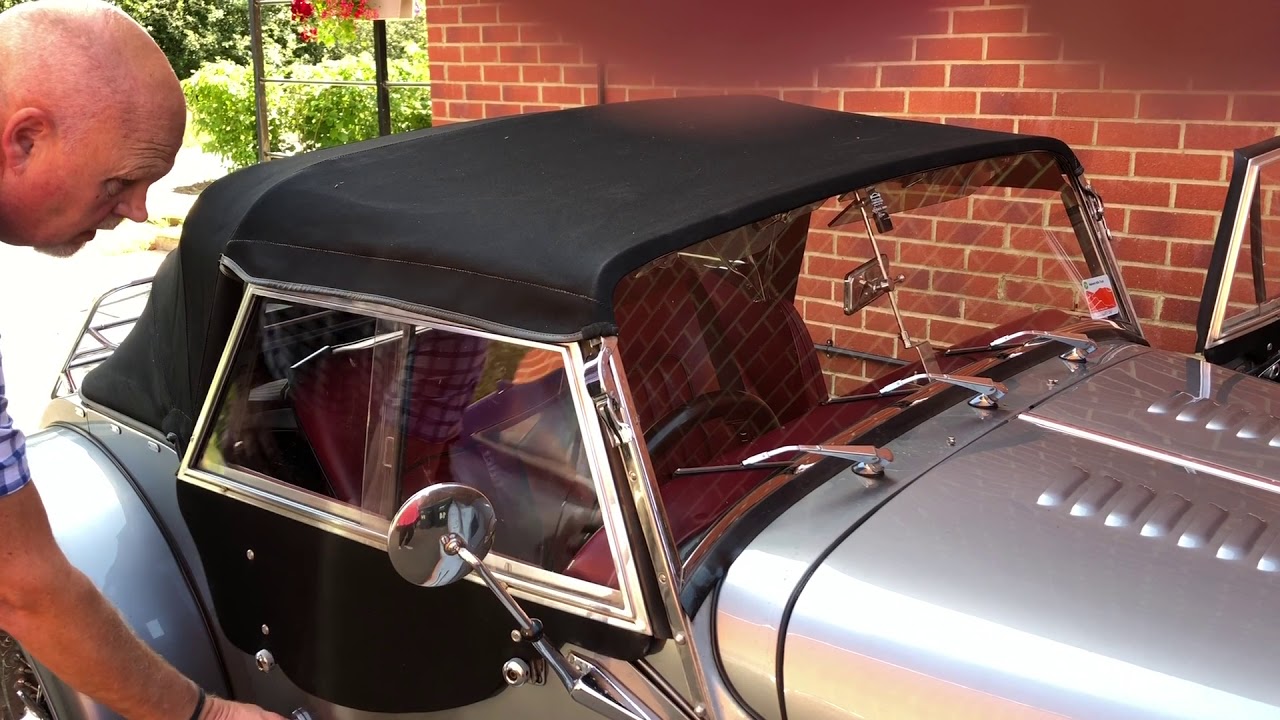 Simmonds Easy-fit Hood Demo