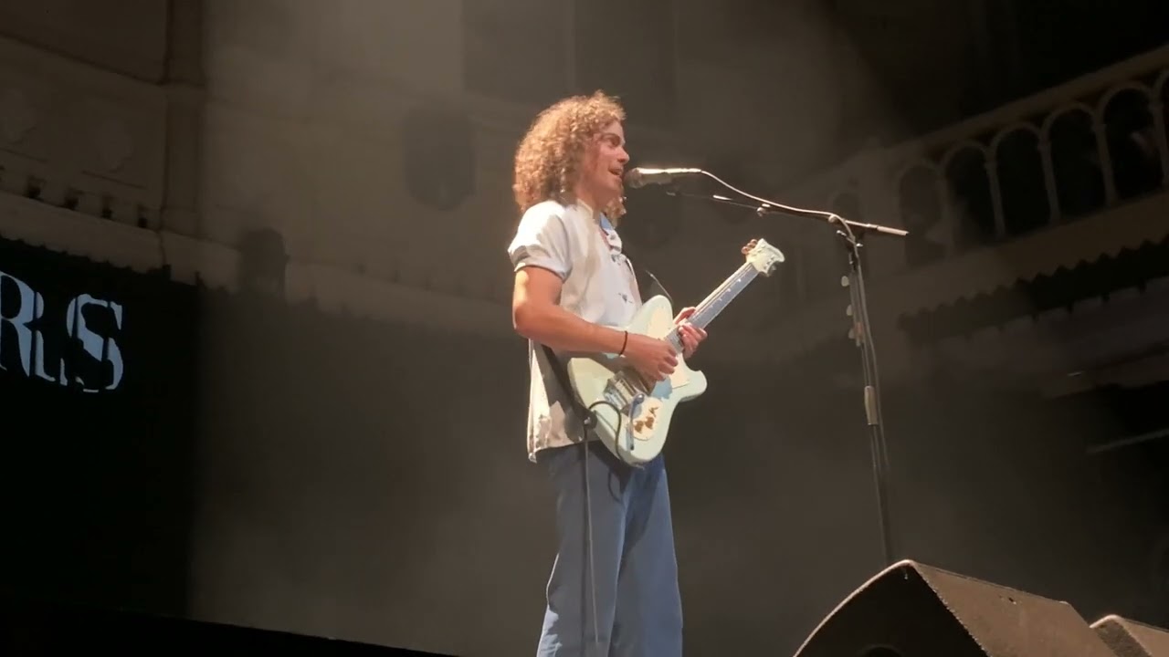 Alex Vargas - Solid Ground - Live at Paradiso 2023
