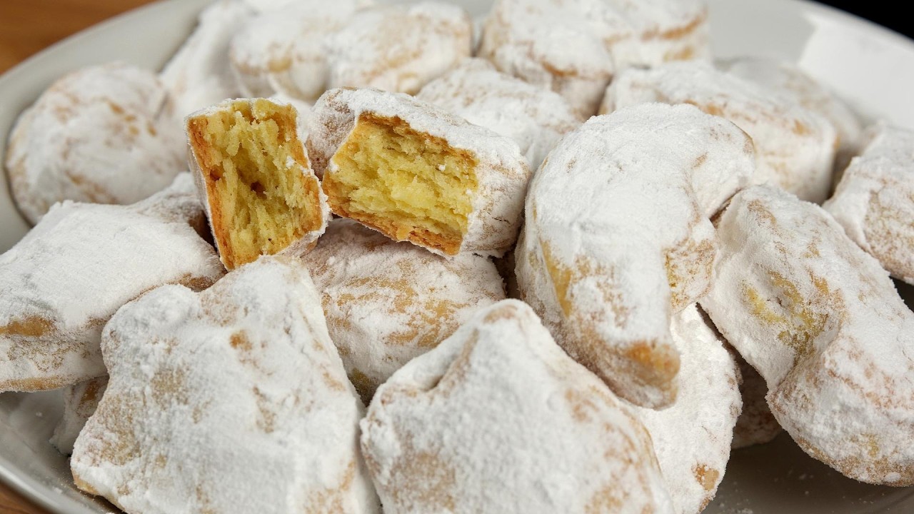 Delicious Italian biscuits that melt in your mouth! Tasty, easy recipe