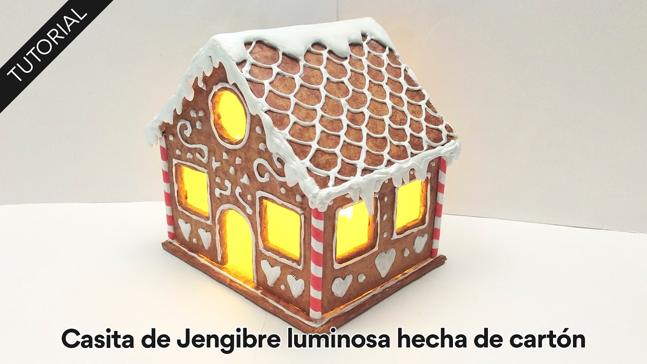 Tutorial: Casita de Jengibre con luz 🎄 Hecha de cartón y otros materiales caseros ♻️