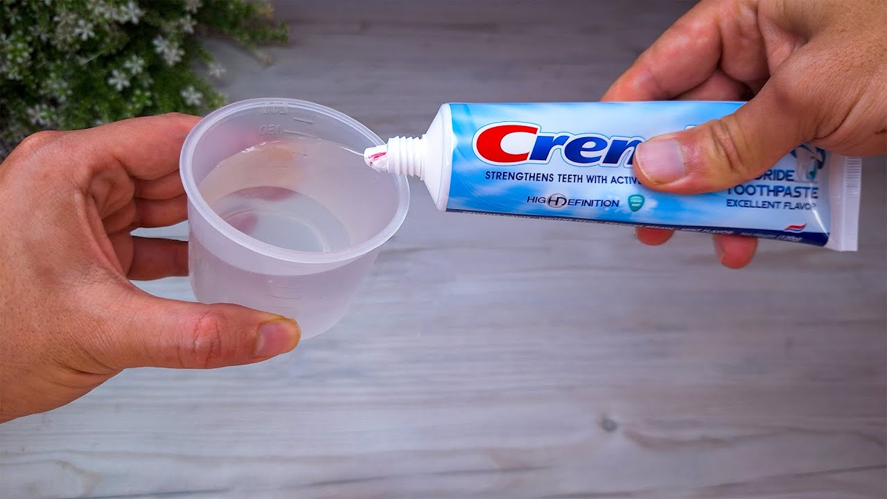 I added toothpaste to the vinegar. THIS works like crazy!