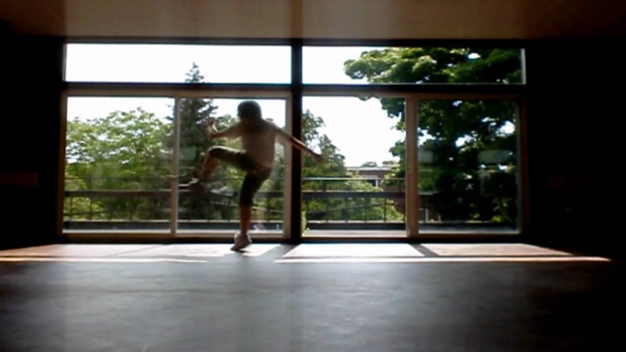 ALLouD vs AnJI|| RJSC'10 || HardFreeStyle || 1/4 Final || JUMPSTYLERS.RU