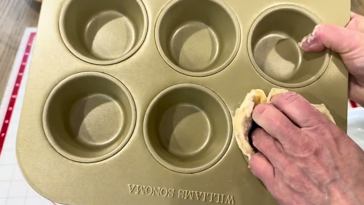 Dairy free apple pie muffins