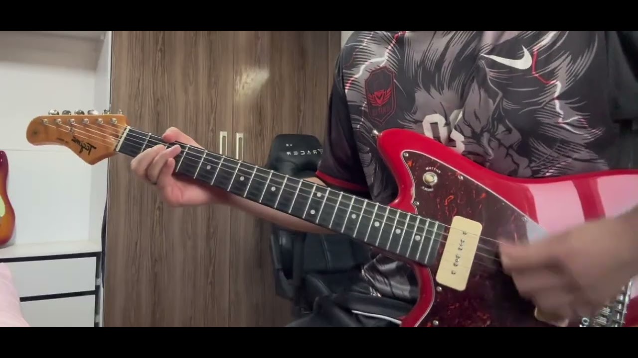 Queen-Hammer To Fall (Guitar Cover) [backing track-marco g di marco]