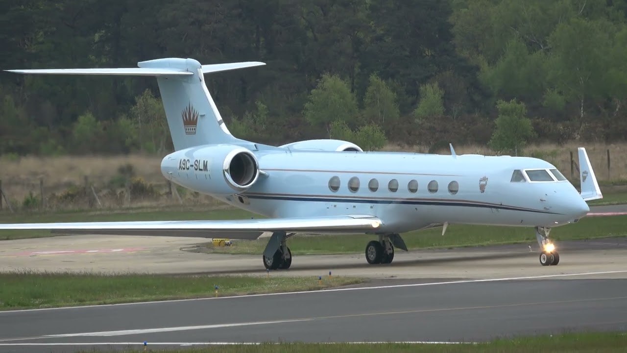 GULFSTREAM G550 A9C-SLM BAHRAIN ROYAL FLIGHT DEPARTING FARNBOROUGH - EGLF 27-4-2024