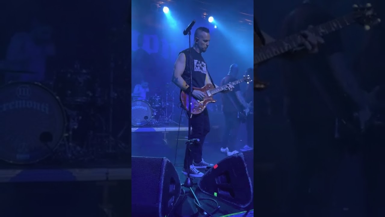 Tremonti - A World Away (Live Milano 06/07/2022)