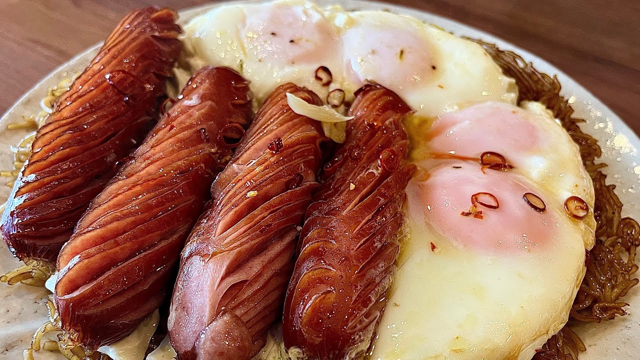 【焼きそばヤサイヌキアヒージョマシマシ】妻のいない間に暴れる、妻のしもべ