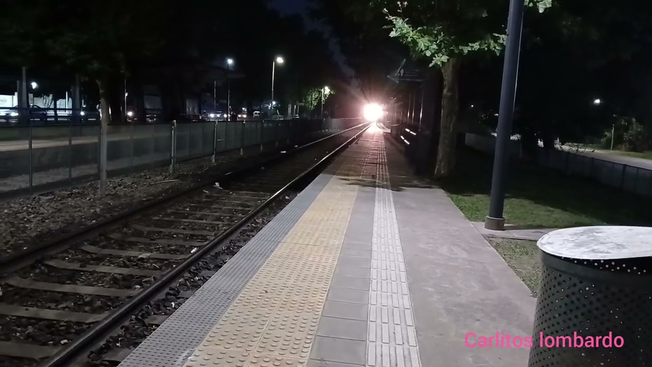 GT-22CW A906 con tren N°151 con destino a Bragado pasando por estación la reja 18/2/26