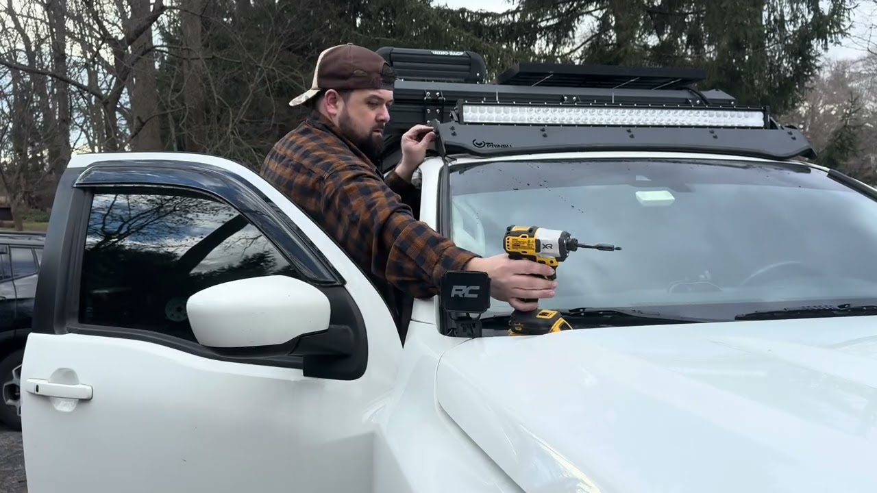 Nilight 42in light bar and eBay push button switch on 22 Nissan Frontier.