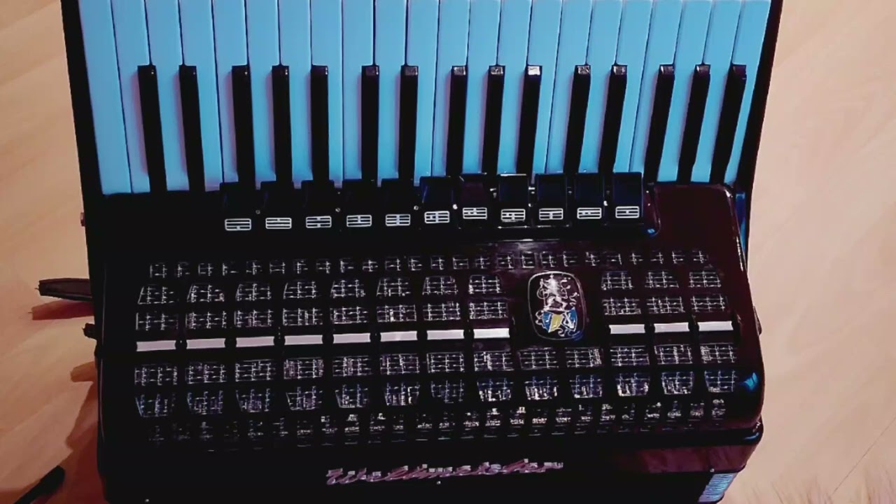 DADO MAMO (Folk Song) Accordeon Play