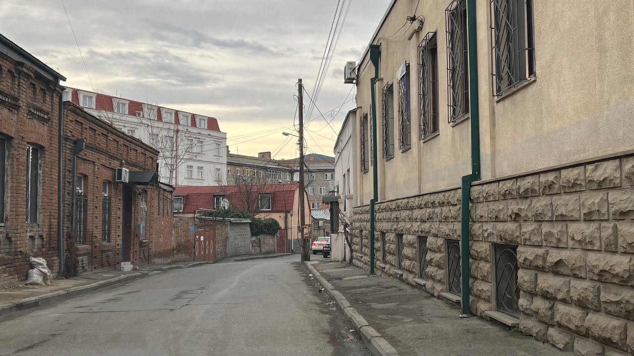Тбилиси. Большой маршрут. С Авлабара в сторону Элия. Изучаем интересные уголки района.