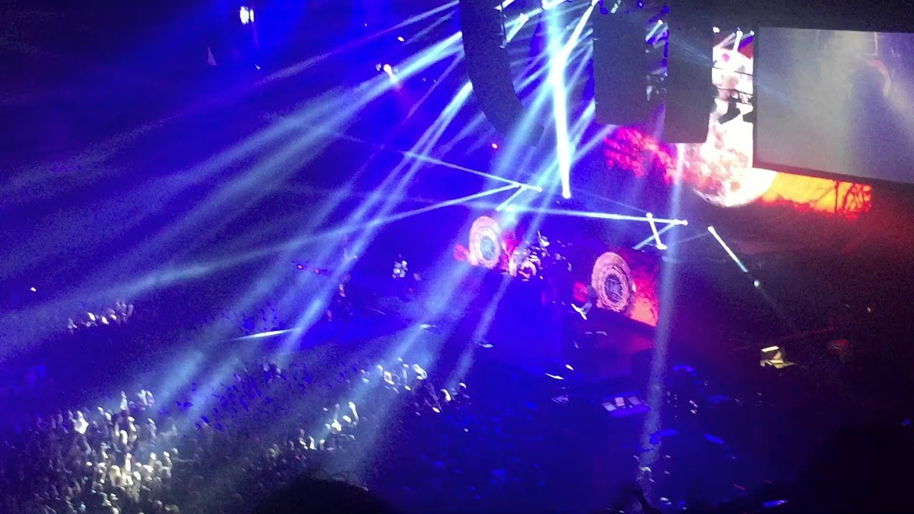 Whitesnake Still of the Night Sheffield 2015 (ft Vivian Campbell)