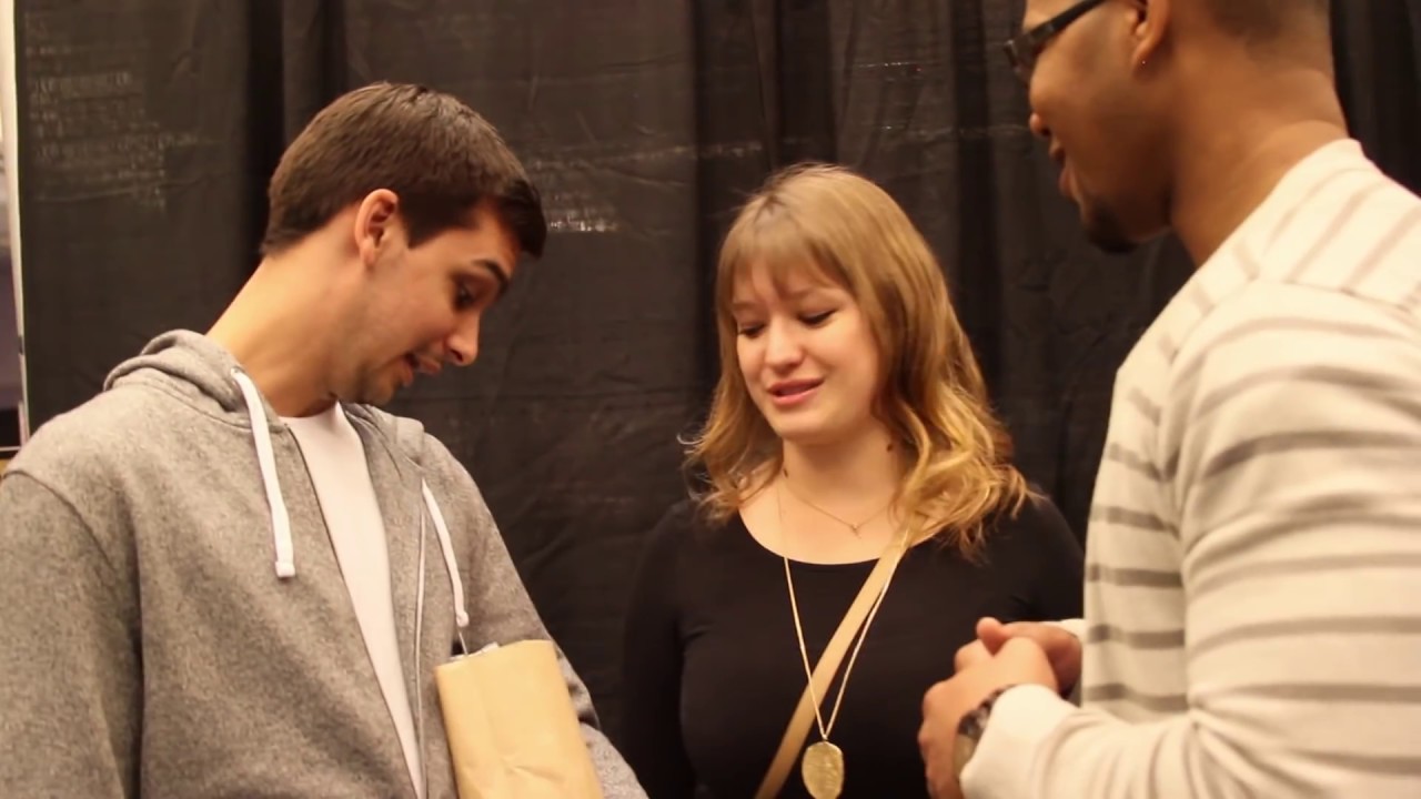 Hitting The Town Ep. 9 | 2015 Adultcon Los Angeles [Viewer Discretion Advised] NSFW