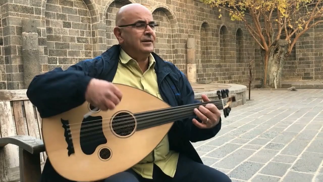Udi Yervant - Yanarım - BESTELERİM No: 6 - Lyrics and music: Oudi Yervant - January - 1- 2009