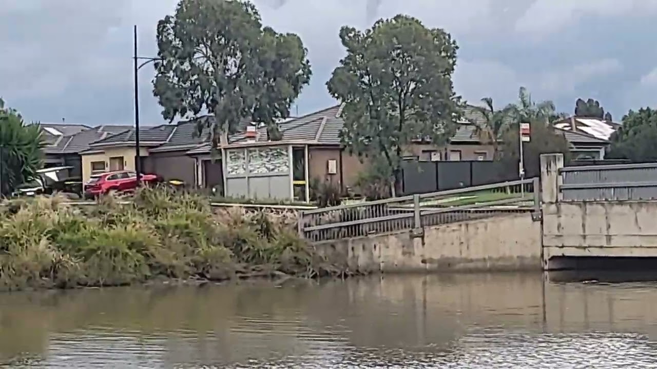 Geology, Geography and River Recharge