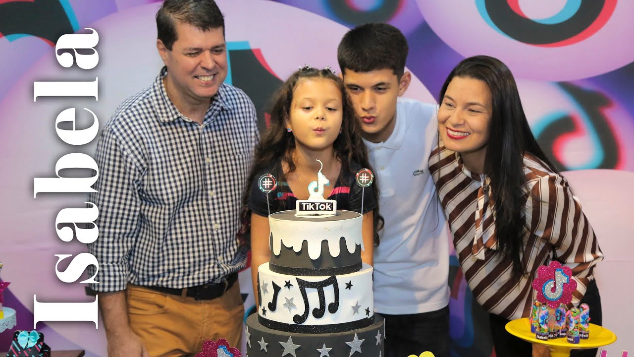 ISABELA - 7 ANOS