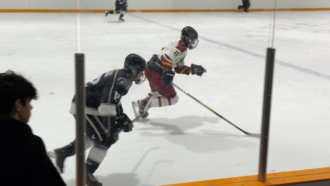Mountain Mayhem: Gavin hockey 4 games in Chilliwack