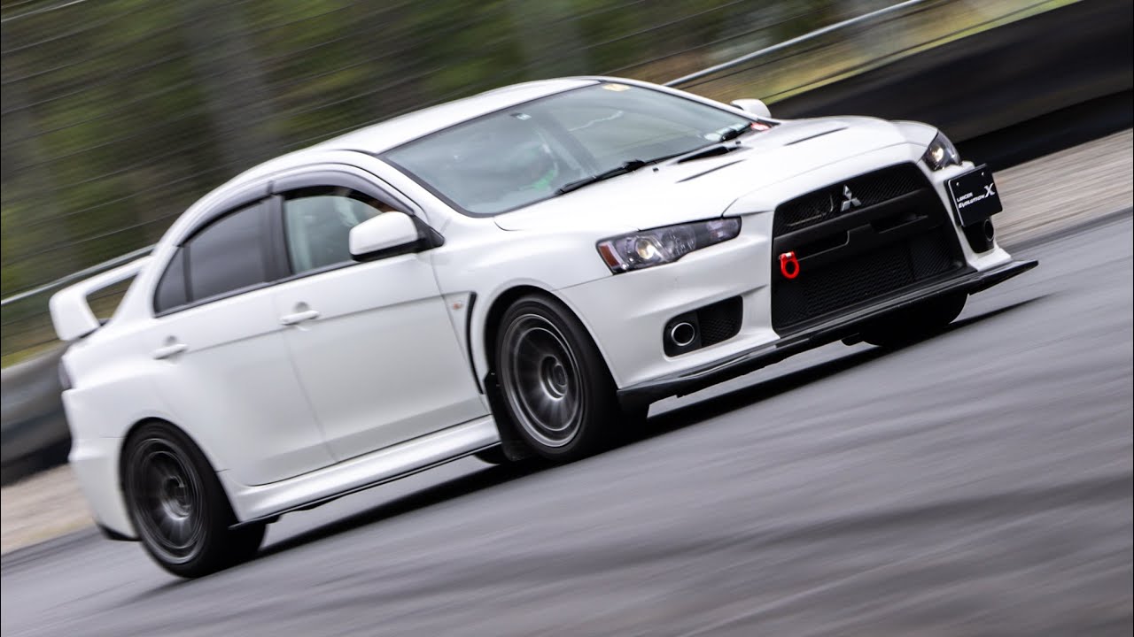 Evo X vs Alfa Romeo Giulia Quadrifoglio - POV