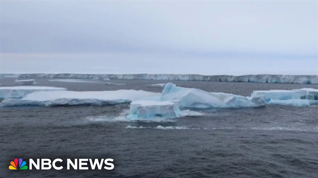 Why the world&rsquo;s biggest iceberg is spinning at sea