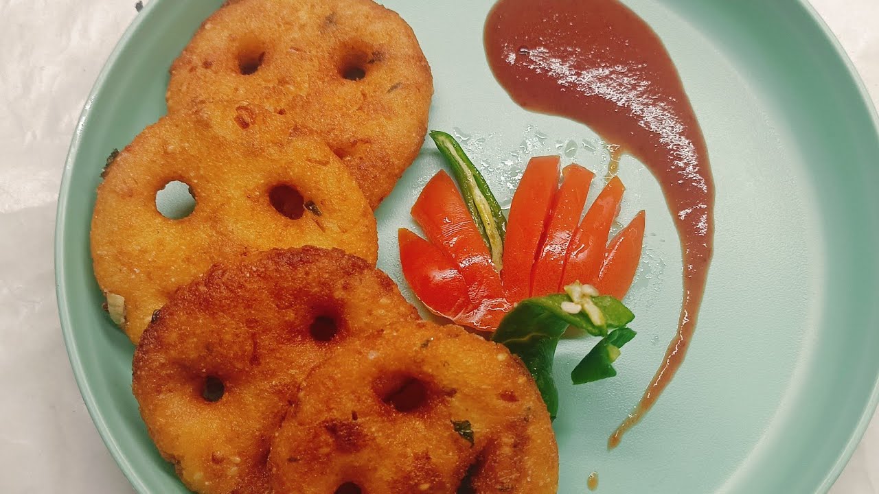 😍 सिर्फ उबले आलू से बनाएं Smiley – 1 महीने तक स्टोर करें | Kids Special Snack ‎⁨@Shainamkitchen⁩  