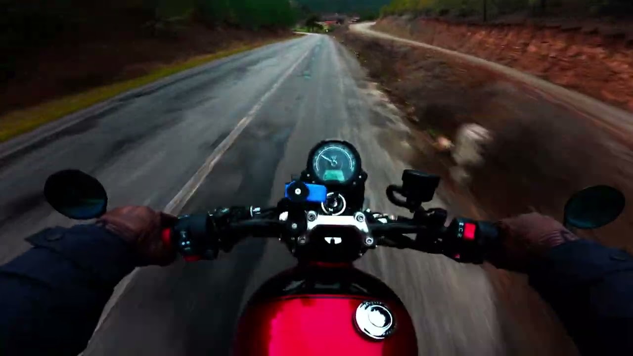Riding on Wet & Rough Roads 🌧️🛣️ | Motorcycle POV 🏍️| Triumph Speed Twin 900