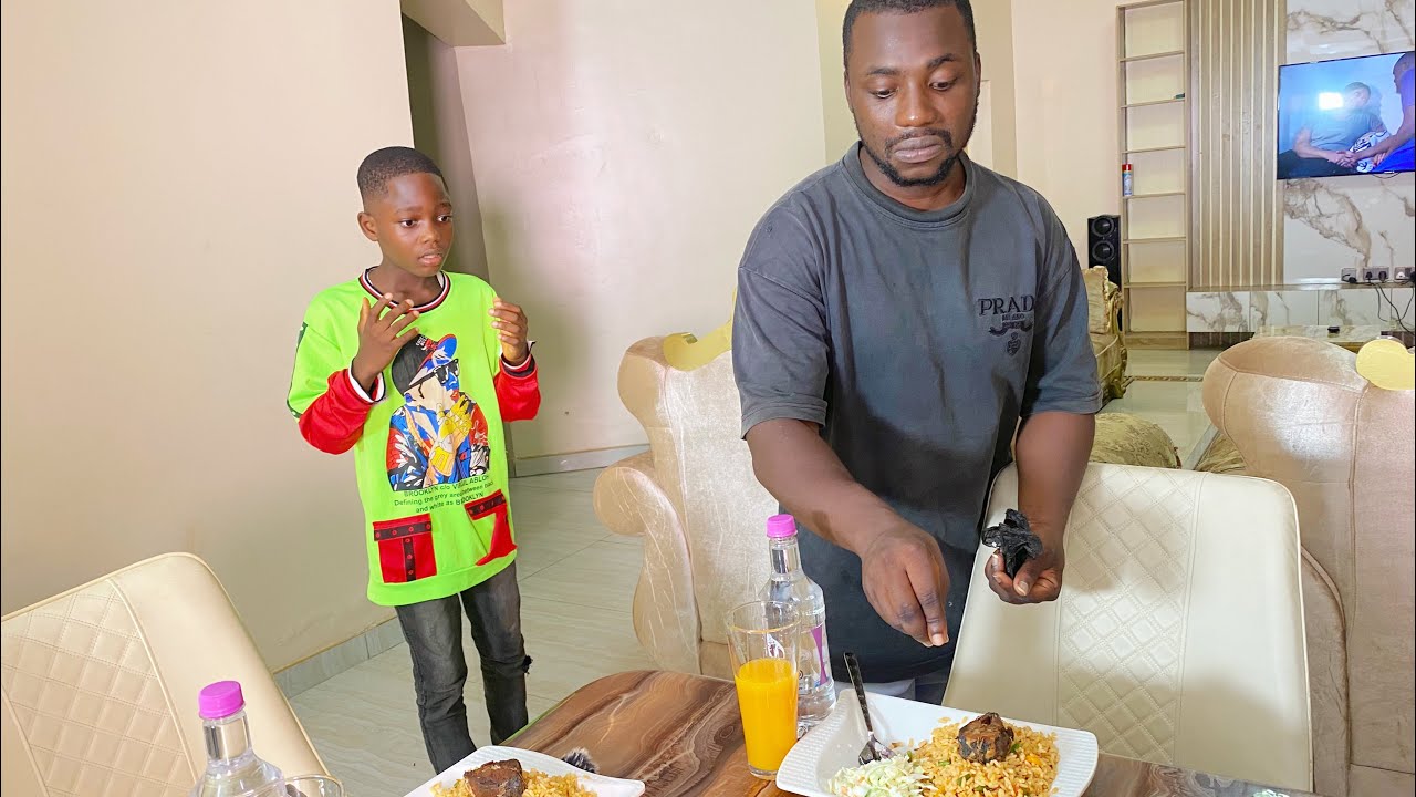 WHAT THIS LITTLE SMART BOY DID TO SAVE HIS MOTHER FROM EATING THE POISONED  FOOD WILL SHOCKING YOU🥺😜