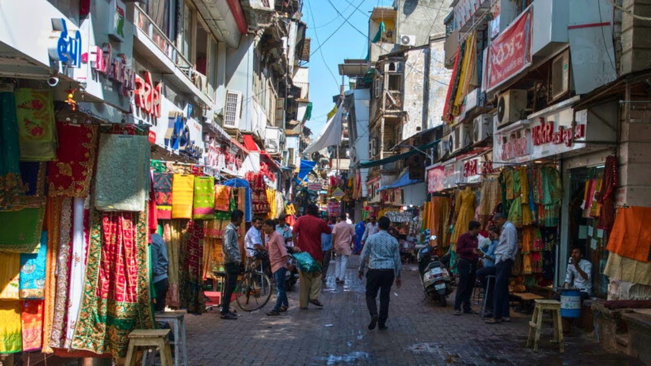 Ratanpol To Gandhi Road Market To khadija #ahmedabad #gujarat #india #youtubevideo #youtubechannel 
