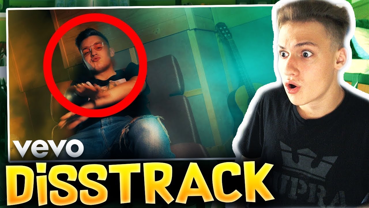 DISSTRACK ALEX ALVAREZ - Mario Fresh - AlvaȘezi (Official Video) - Reacție !
