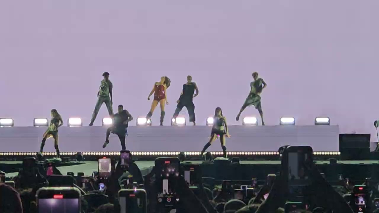 Tate Mcrae - Revolving door (Lollapalooza Brasil 29/03/2025)