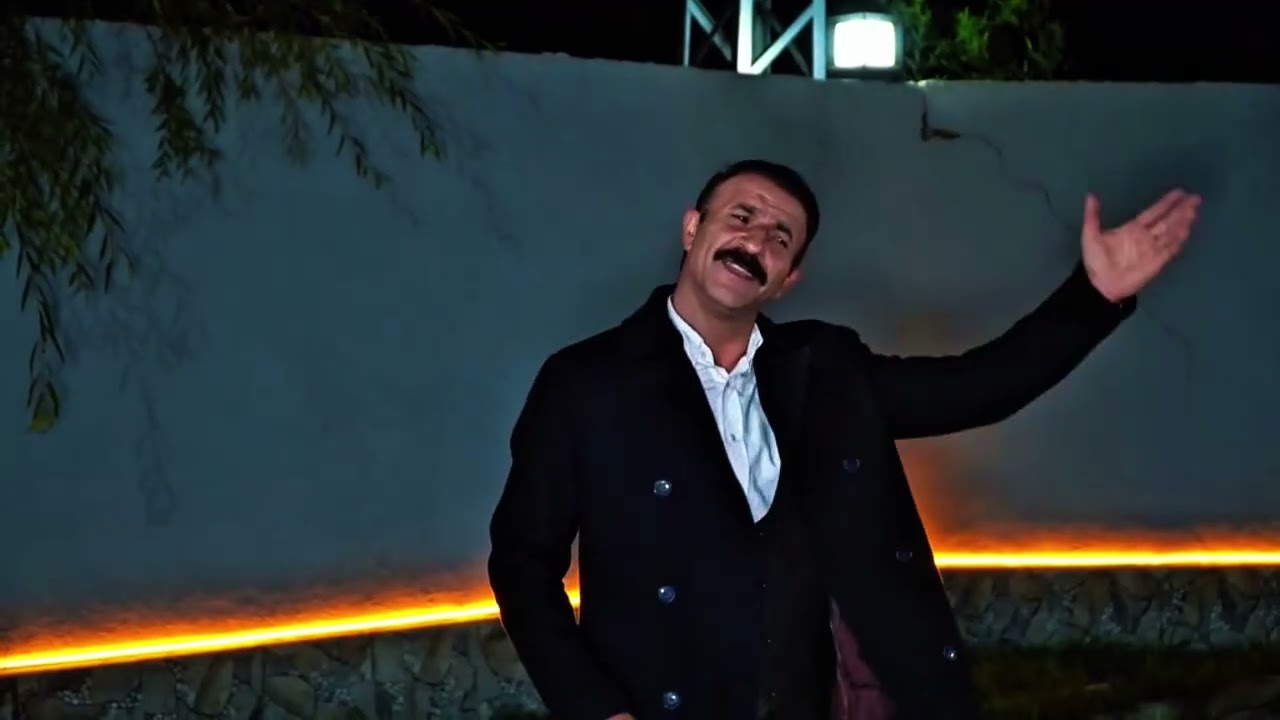 İstanbul geceleri  .. Yeni klip İsa azad sesiyle yorumuyla  söz müzik Mustafa buskan 