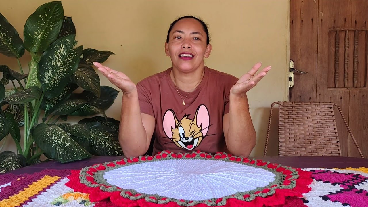 ILEIDA CROCHÊ APRESENTANDO BELÍSSIMOS TRABALHOS EM CROCHÊ| VEJA 