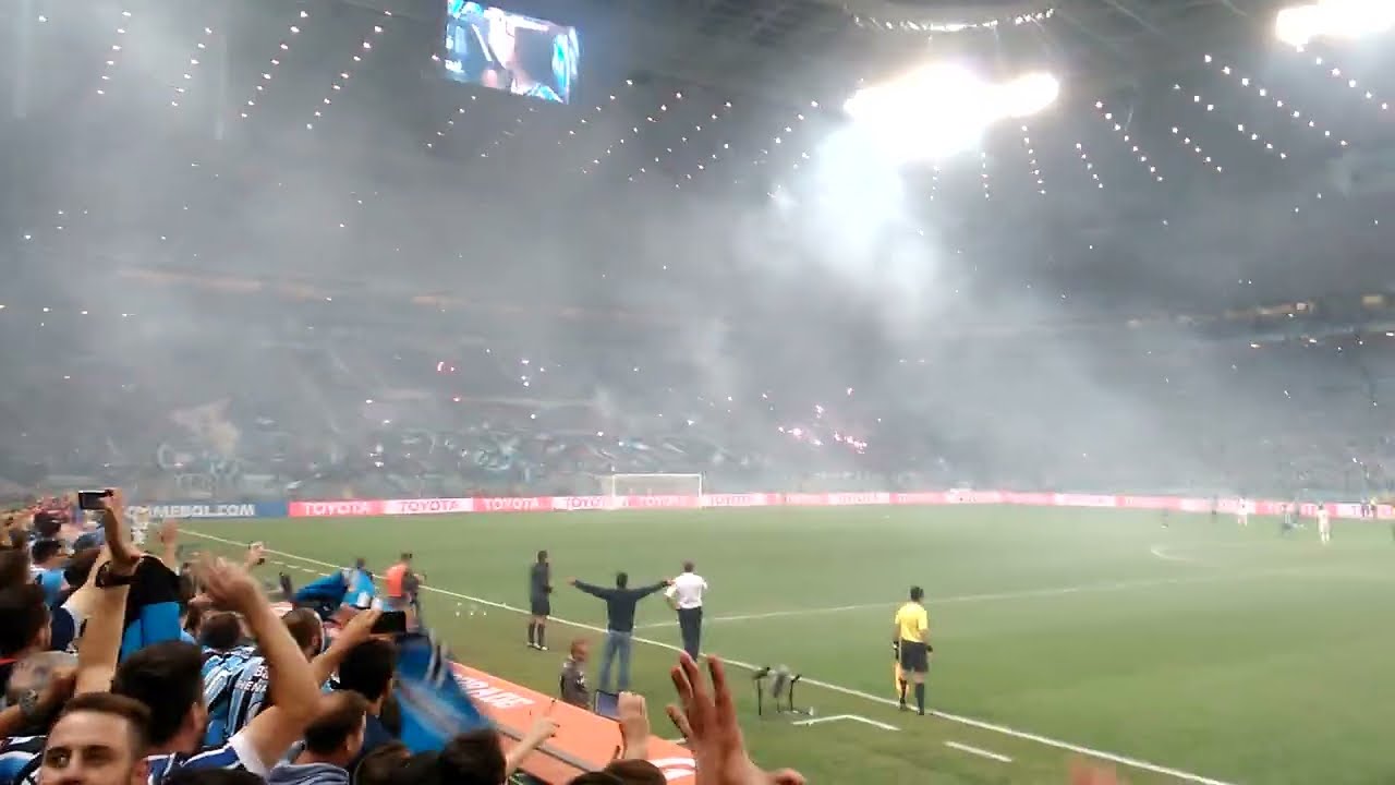 Grêmio eu te dou a vida - Geral do Grêmio - Final Libertadores 2017 - Grêmio 1x0 Lanus
