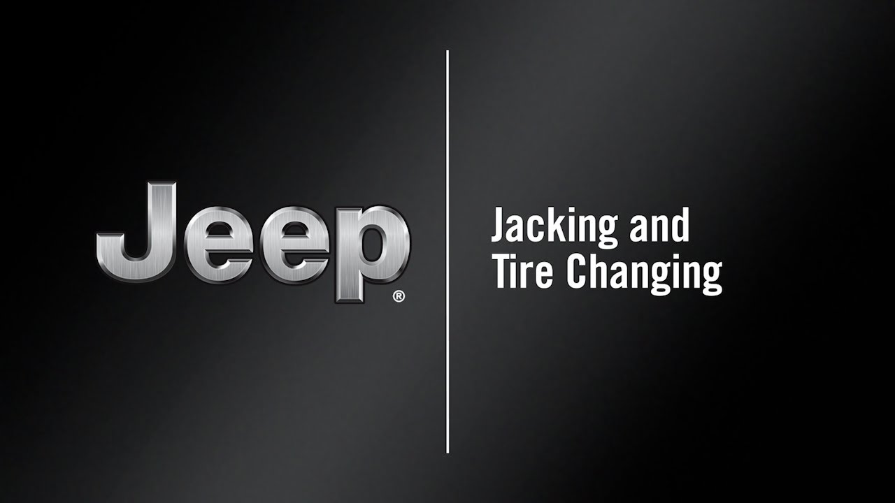 Jacking and Tire Changing | How To | 2021 Jeep Grand Cherokee L