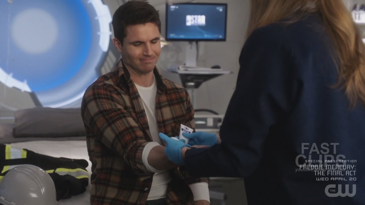 Ronnie Needs Caitlin's Help | The Flash 8x11 Opening Scene [HD]
