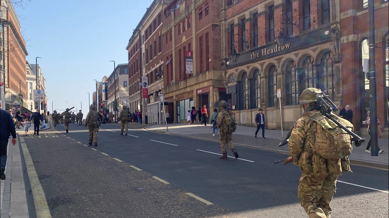 4th Para freedom of city parade Leeds