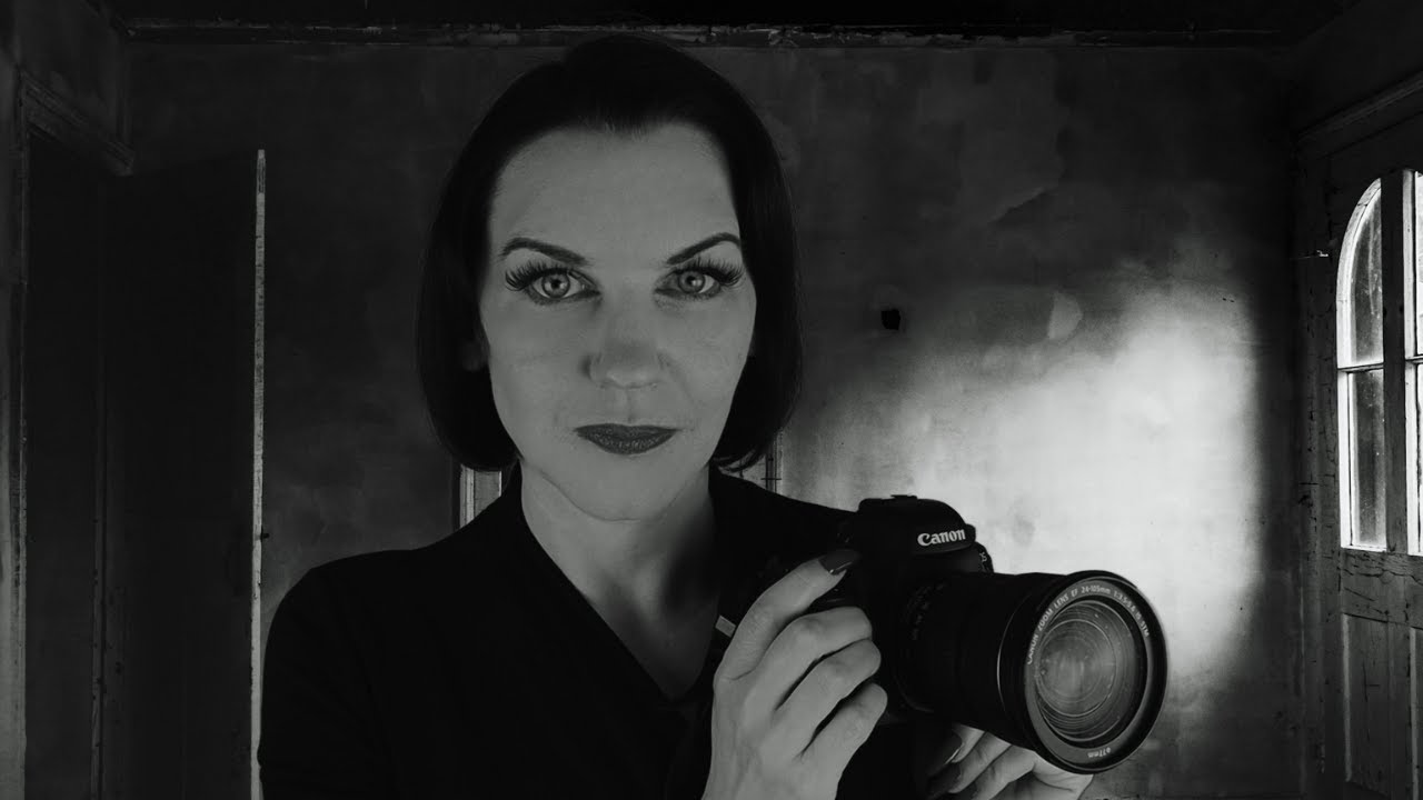 ASMR Horror: The Photographer
