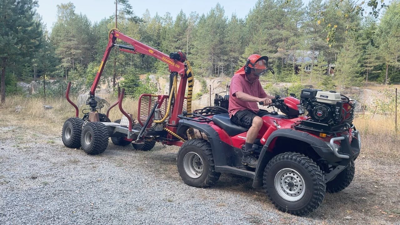 Köp Fyrhjuling Honda Trx500fe med skogsvagn Kranman 330 på Klaravik
