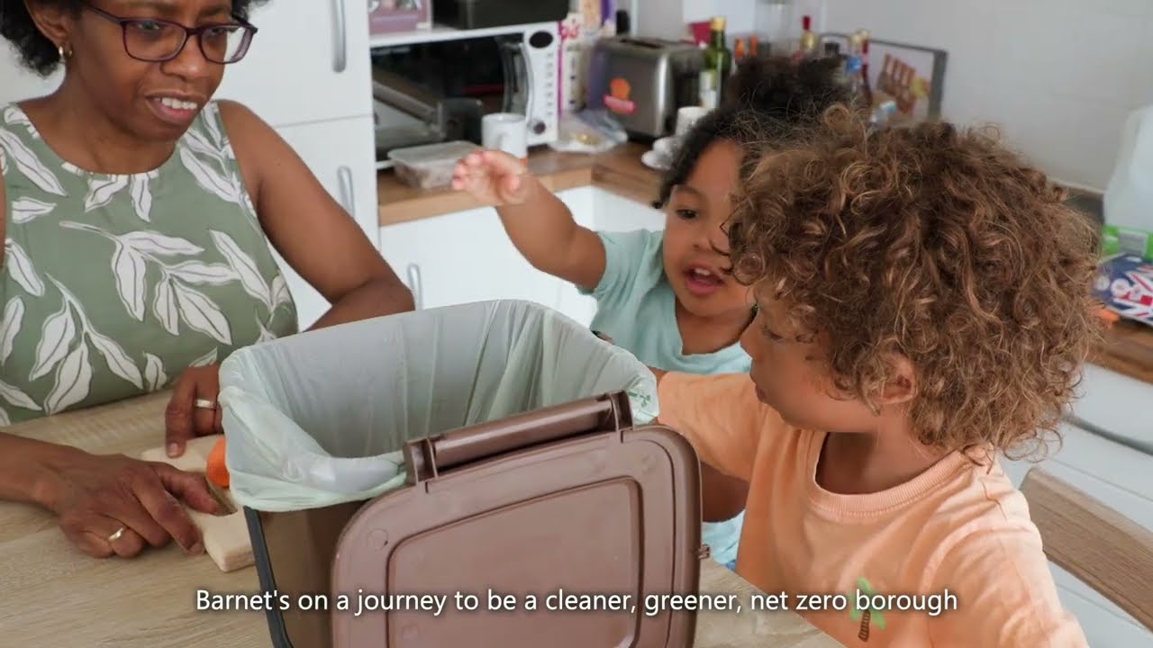 Food waste recycling collections - the brown bins are coming back to Barnet! ♻️