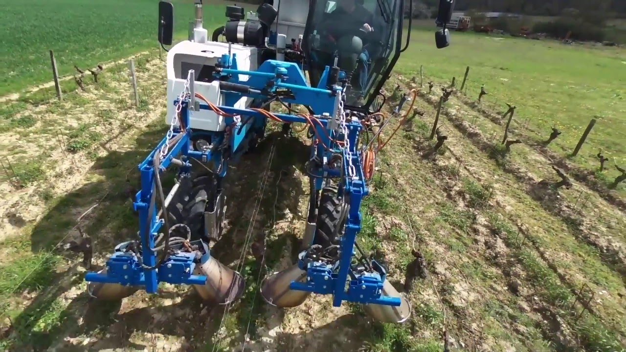 désherbage thermique gaz vignes avec bobard 637