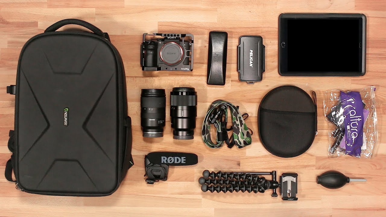What's In My Camera Bag 2020 | Photography + Video Gear