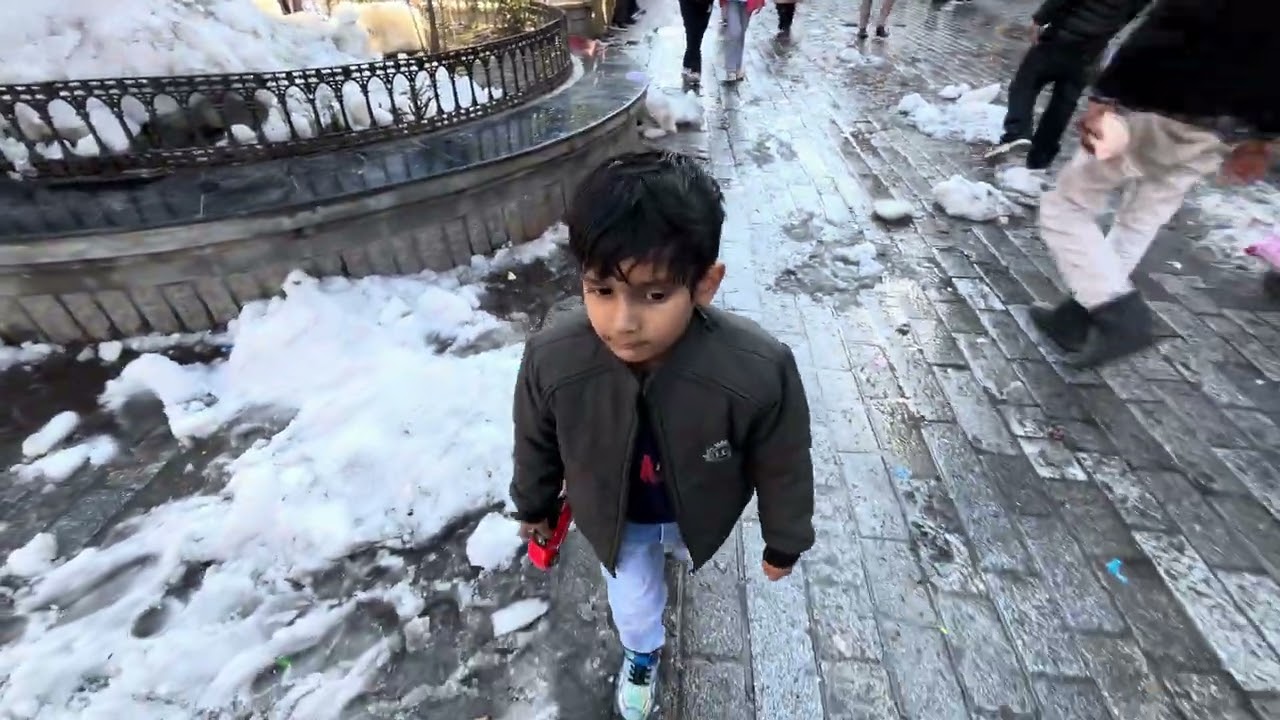 #manali #mallroadmanali with family